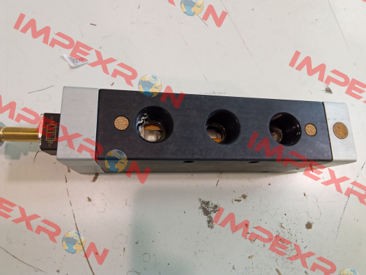 EKCA2 KUC/ZQ Waircom
